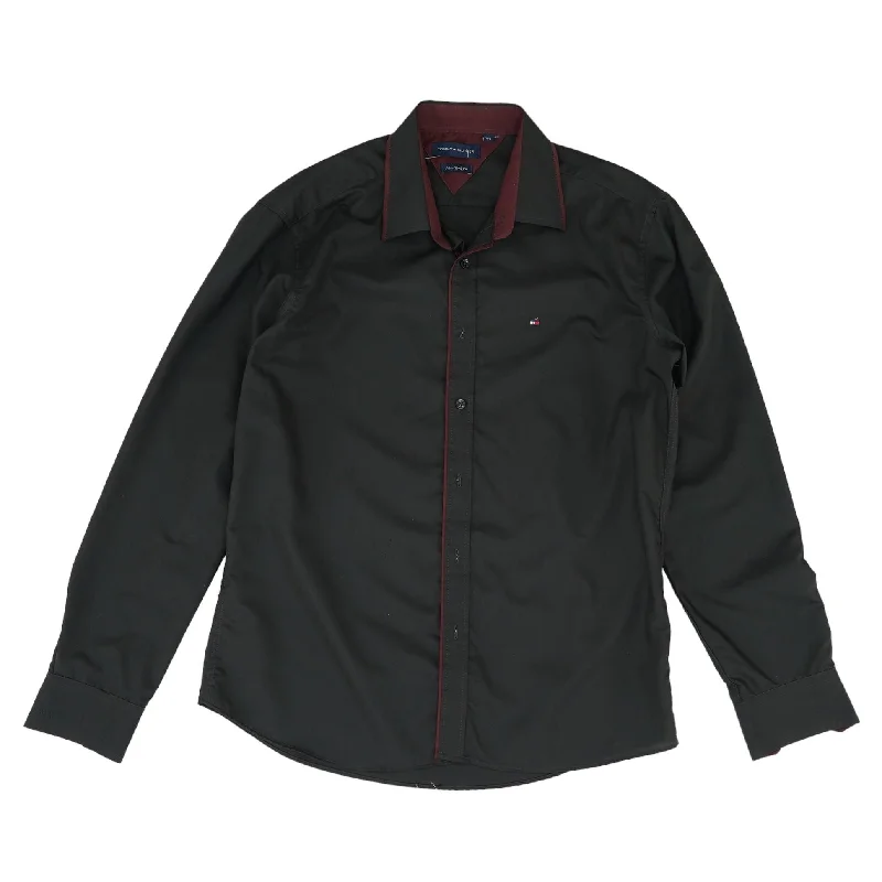 Durable Men's Work ShirtsBlack Solid Long Sleeve Button Down