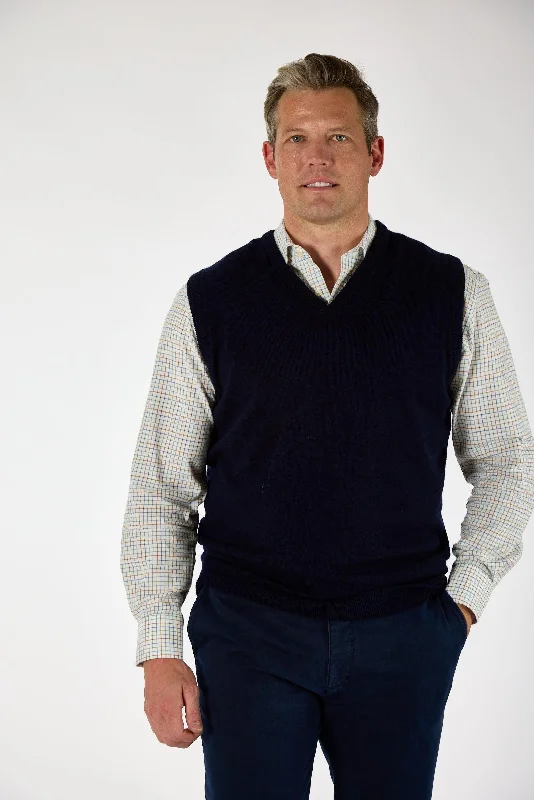 Men's Sweaters with Pleated DesignsGun Hill Men's Luxury Lambswool V neck Sleeveless sweater