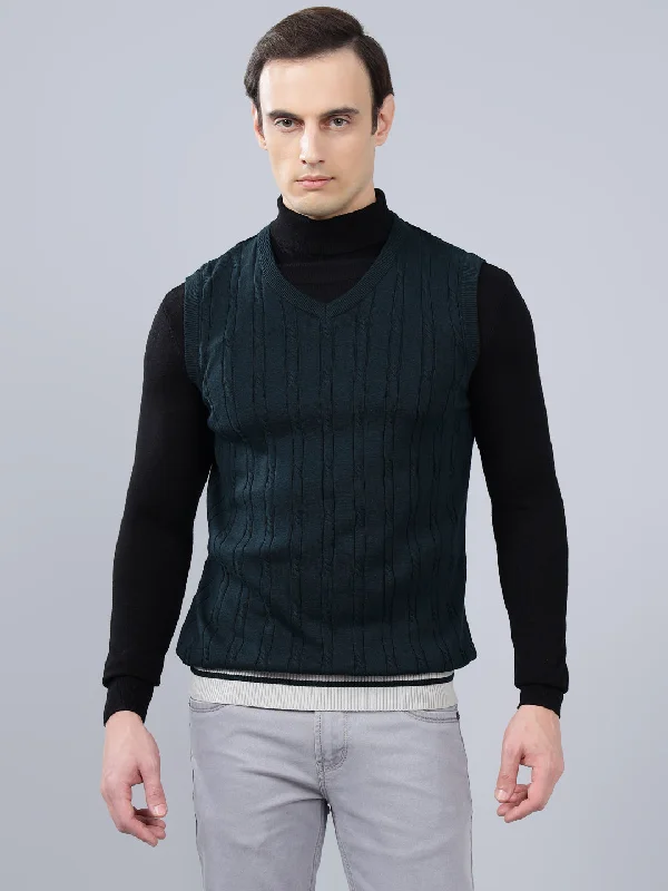 Men's Sweaters for Outdoor ActivitiesMen's Jacquard Navy Blue Sleeveless Sweater